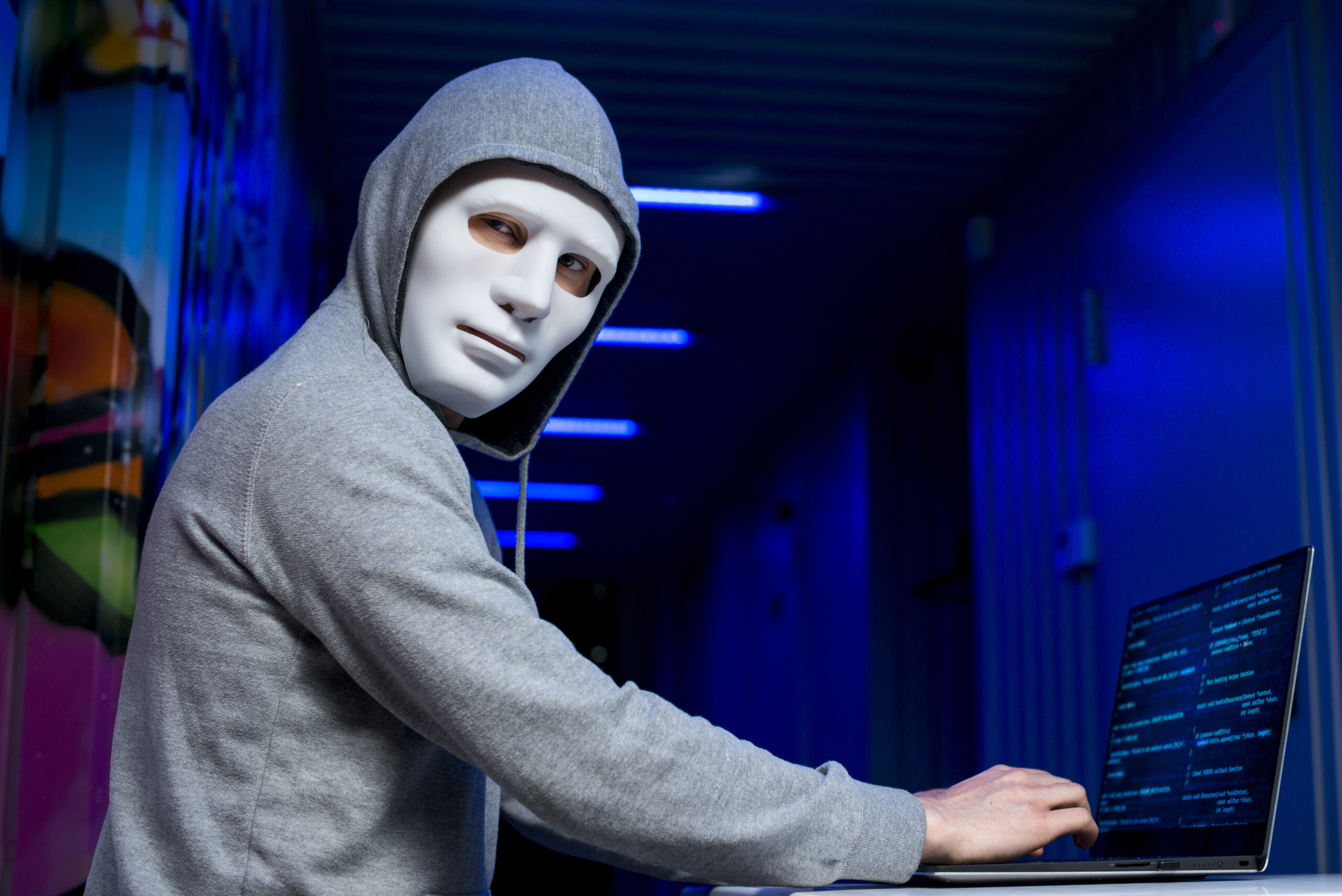 Hacker mit maske